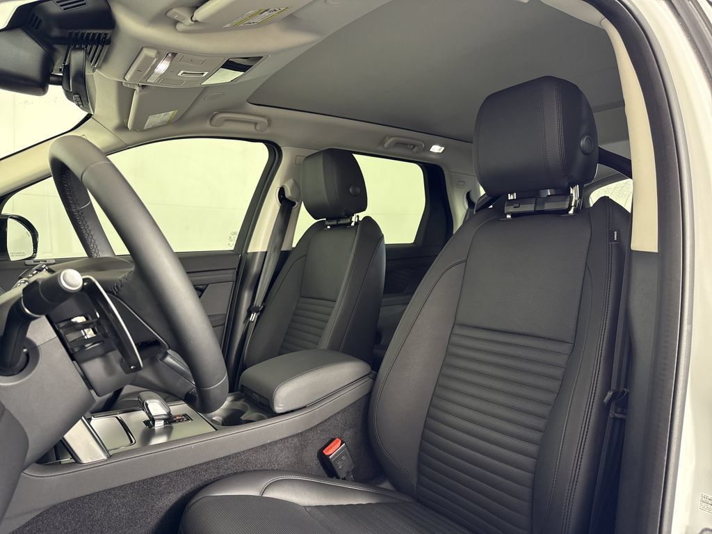 Certified 2025 Land Rover Discovery Sport S AWD/4WD image 5