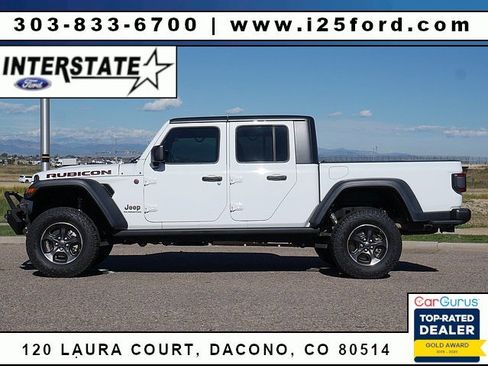 Used 2021 Jeep Gladiator Rubicon image 2