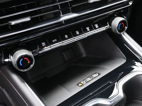 New 2026 Chevrolet Traverse Z71 image 33