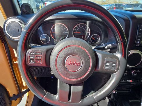 Used 2013 Jeep Wrangler Unlimited Sahara w/ Connectivity Group image 16