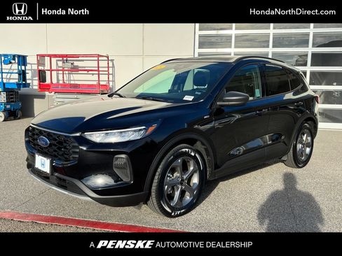 Used 2025 Ford Escape ST-Line FWD image 1