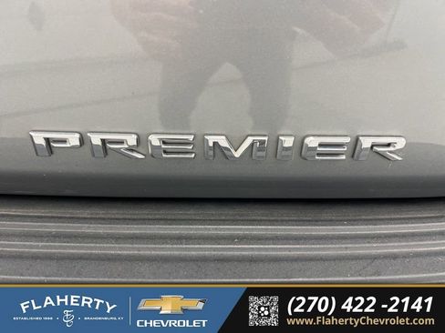 Used 2023 Chevrolet Tahoe Premier w/ Advanced Technology Package image 18