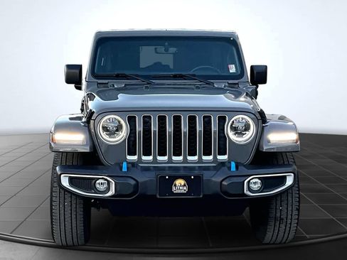 Used 2023 Jeep Wrangler Unlimited Sahara w/ Cold Weather Group AWD/4WD image 6