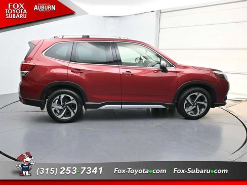 Used 2023 Subaru Forester Touring AWD/4WD image 18