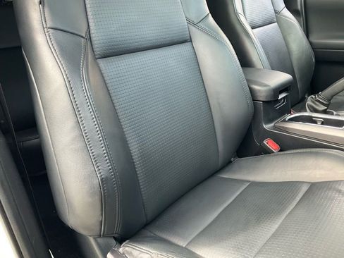 Used 2019 Toyota Tacoma TRD Sport image 59