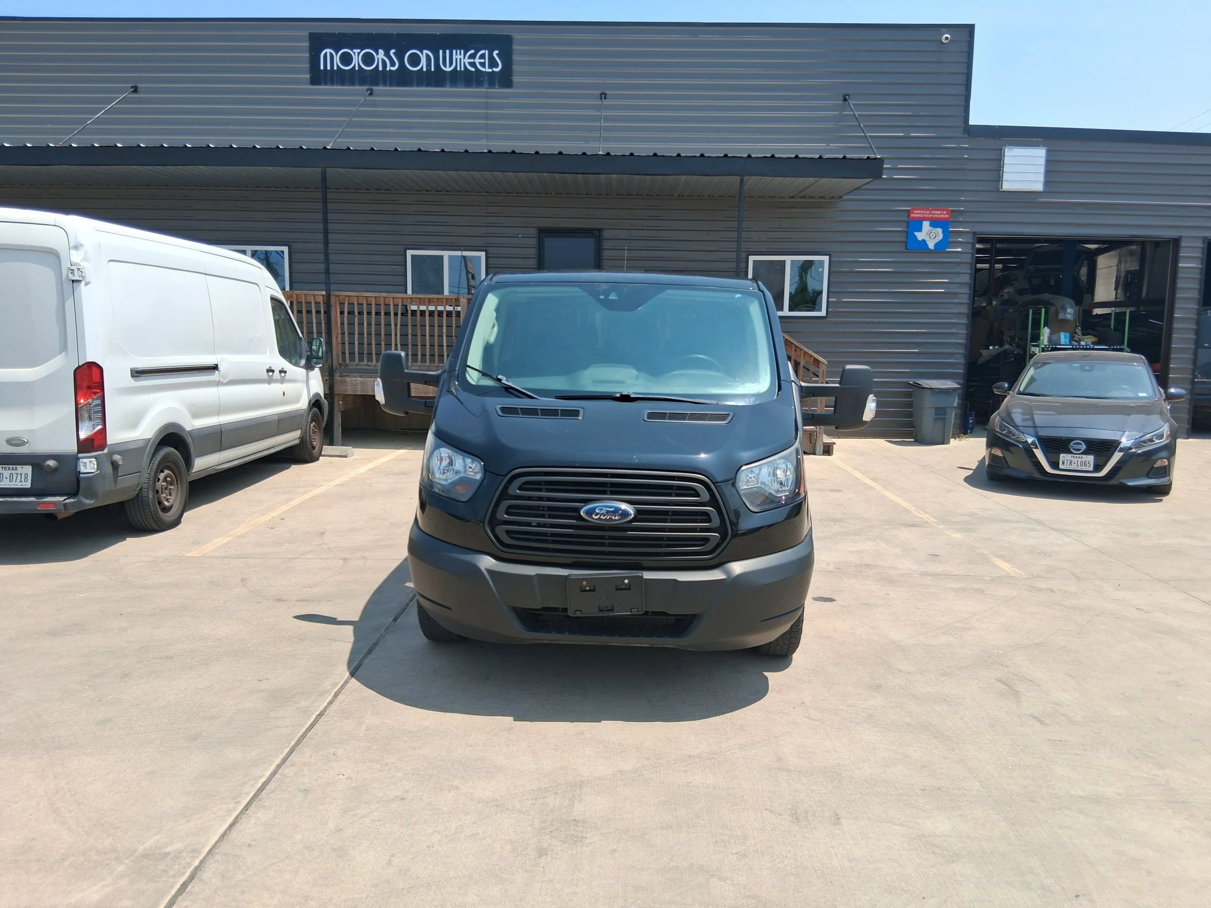 Used 2019 Ford Transit 150 XL RWD image 13