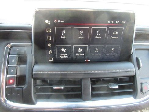 Used 2024 GMC Yukon XL AT4 w/ Technology Package AWD/4WD image 21