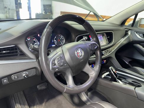 Used 2020 Buick Enclave Avenir FWD image 15