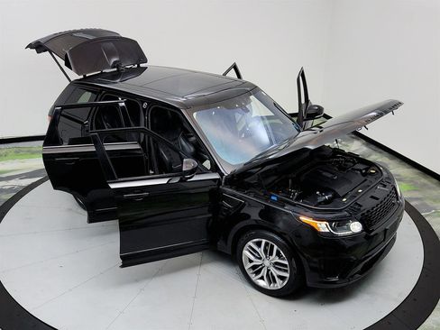 Used 2017 Land Rover Range Rover Sport SVR image 39
