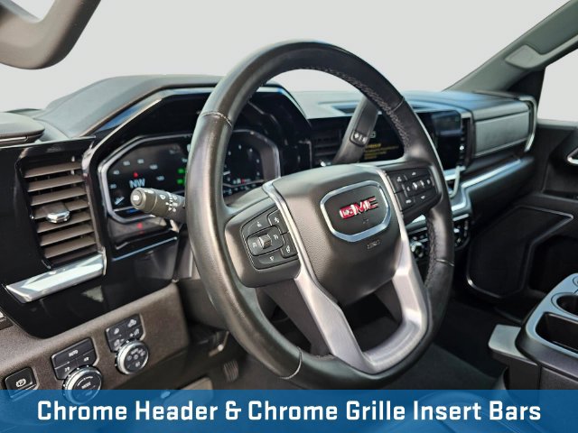 Used 2025 GMC Sierra 1500 SLT AWD/4WD image 27
