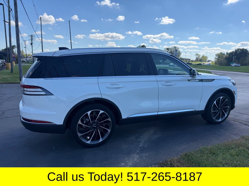 Used 2025 Lincoln Aviator Reserve w/ Equipment Group 201A AWD/4WD image 8