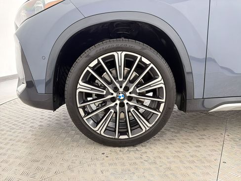 Used 2024 BMW X1 xDrive28i w/ Premium Package image 11