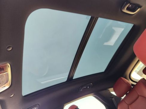 New 2026 Genesis GV70 3.5T Sport Advanced image 19