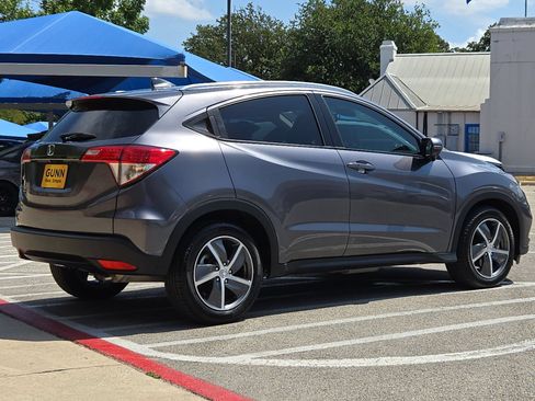 Used 2021 Honda HR-V EX-L image 3
