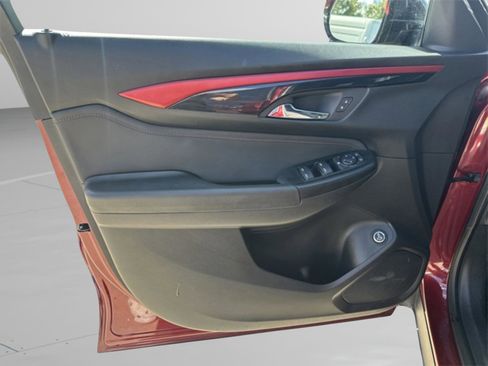 Used 2024 Chevrolet TrailBlazer RS w/ Convenience Package image 9