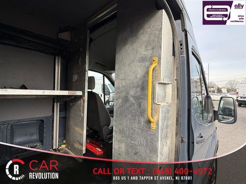 Used 2019 Ford Transit 250 148 High Roof Extended image 10