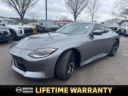 Certified 2024 Nissan Z Performance w/ Floor Mat Package image 4