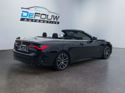 Certified 2025 BMW 430i Convertible image 3