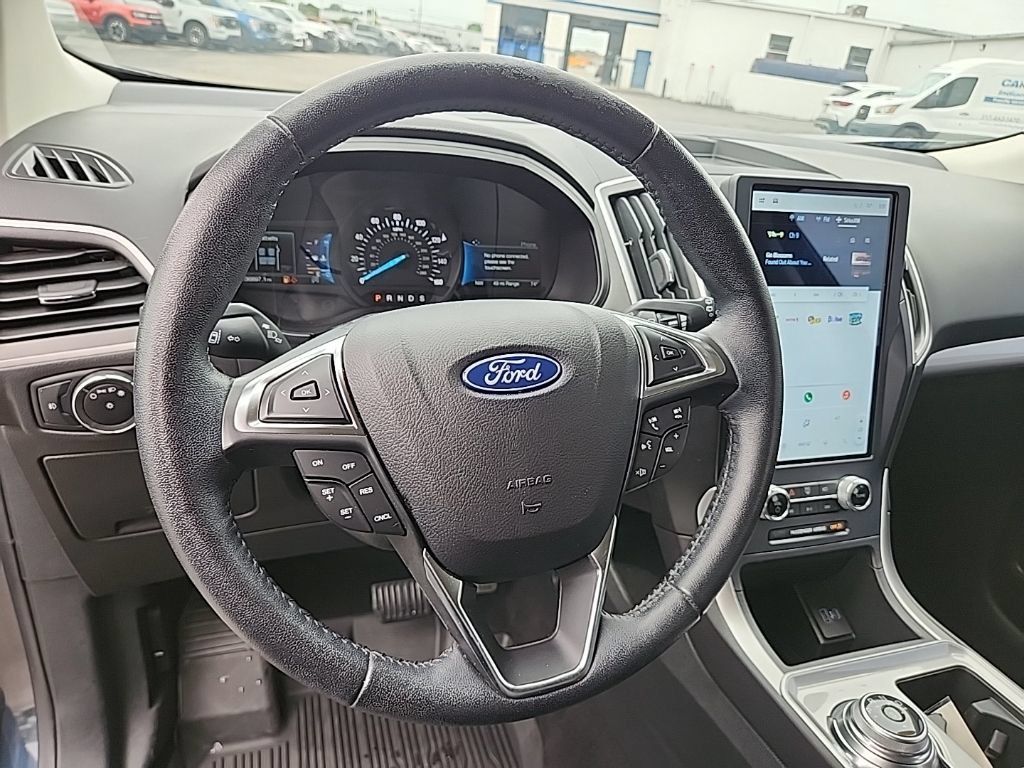 Used 2023 Ford Edge SEL w/ Convenience Package AWD/4WD image 15
