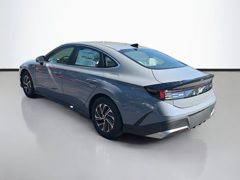 New 2026 Hyundai Sonata Blue image 5