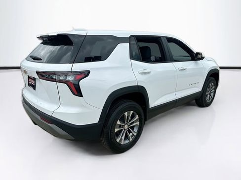 New 2026 Chevrolet Equinox LT w/ Safety and Technology Package FWD image 6