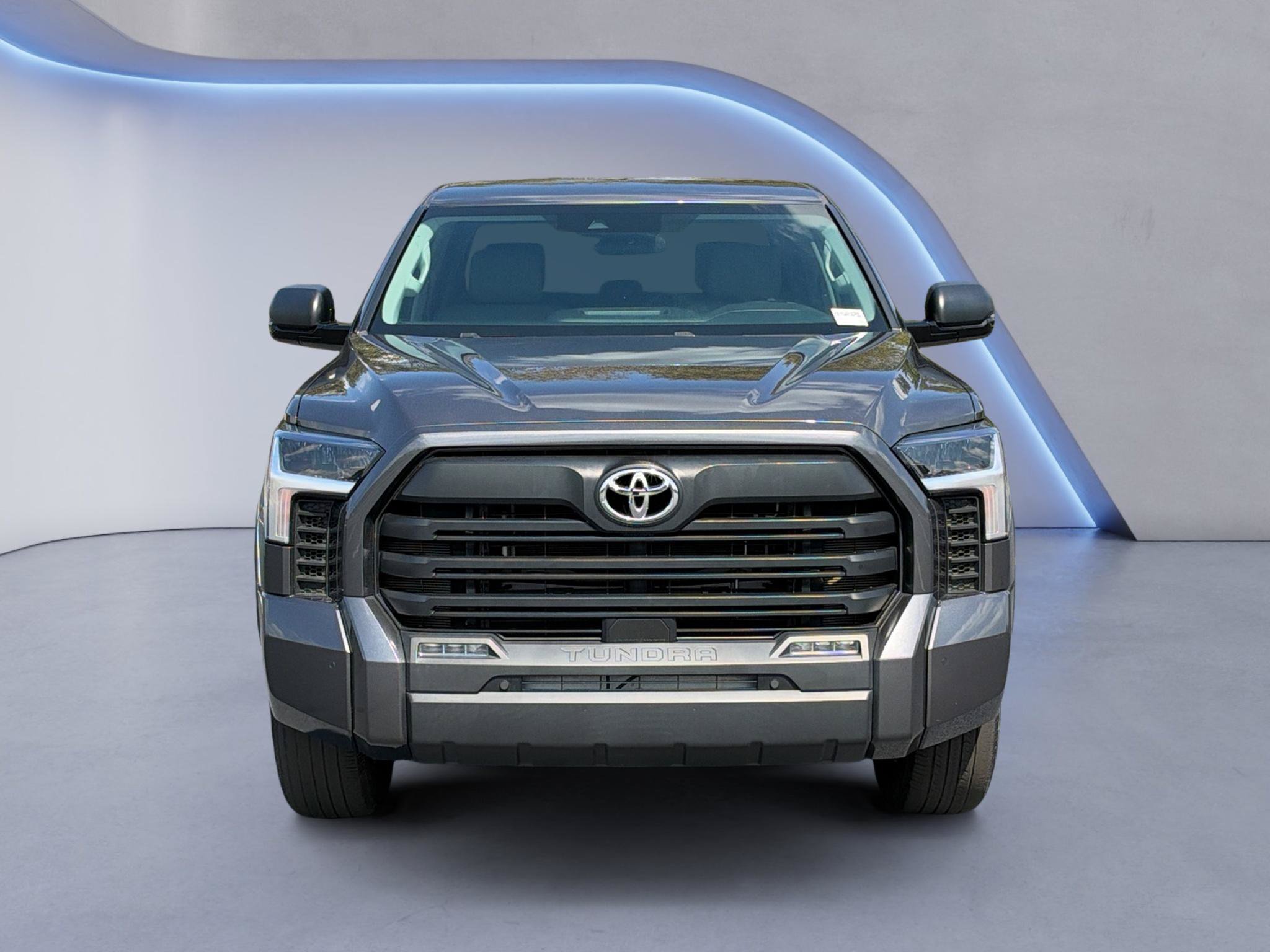 Used 2023 Toyota Tundra SR5 w/ SR5 Premium Package AWD/4WD image 2