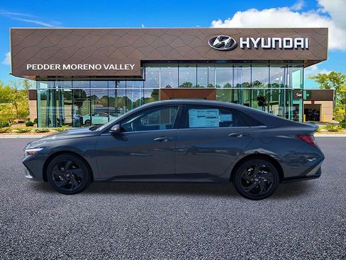 New 2026 Hyundai Elantra SEL Sport Premium FWD image 6