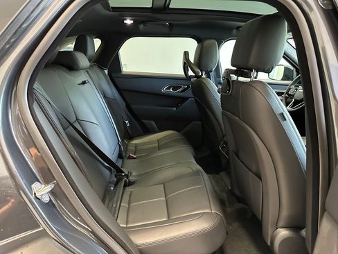 New 2026 Land Rover Range Rover Velar Dynamic SE image 15