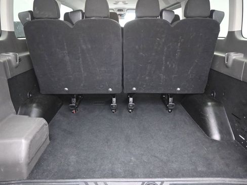 Used 2024 Ford Transit 350 XLT RWD image 25