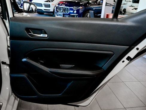 Used 2022 Nissan Altima 2.5 SL image 25