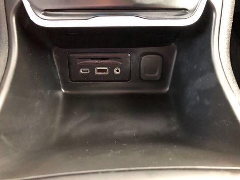 Used 2019 GMC Terrain SLT w/ Preferred Package FWD image 26