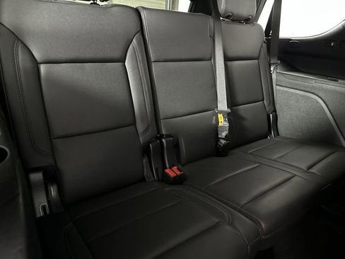Used 2025 Chevrolet Tahoe LT AWD/4WD image 28