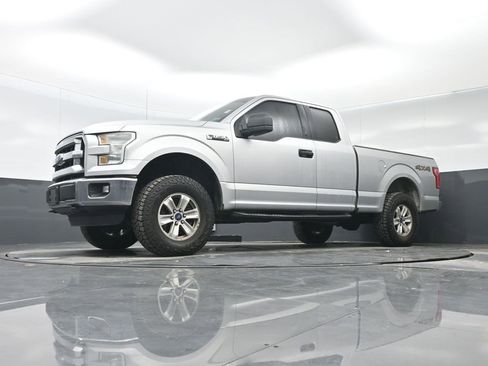 Used 2015 Ford F150 XLT w/ Snow Plow Prep Package image 26