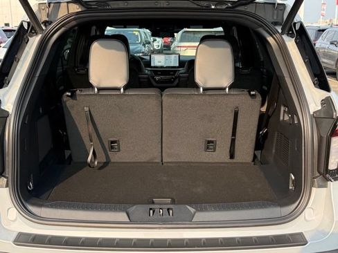 New 2026 Ford Explorer ST-Line AWD/4WD image 27