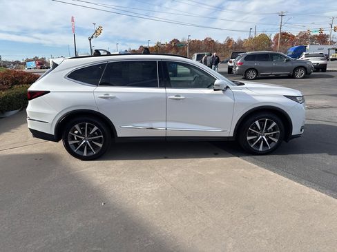 Used 2025 Acura MDX w/ Technology Package image 4