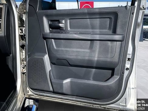 Used 2012 RAM 3500 ST w/ Max Tow Pkg image 24