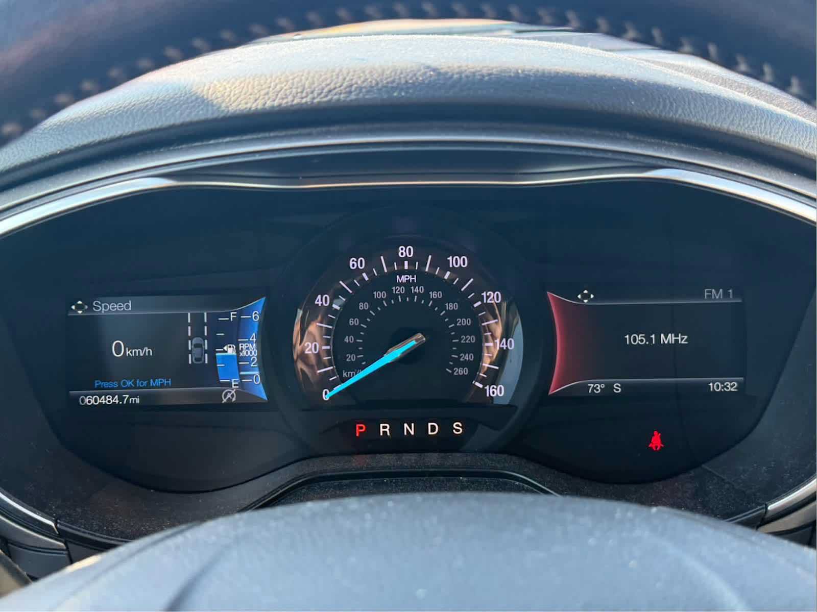 Used 2019 Ford Fusion SE w/ Equipment Group 151A FWD image 12