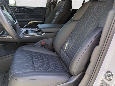 Used 2026 Cadillac Escalade IQL Sport 1 w/ LPO, ONYX Package AWD/4WD image 16