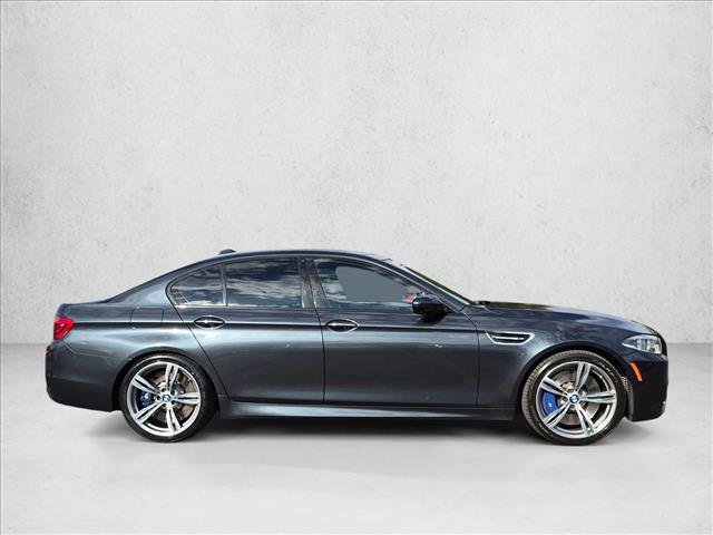 Used 2015 BMW M5 RWD image 4