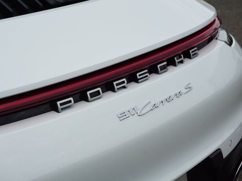 Certified 2022 Porsche 911 Carrera S RWD image 15