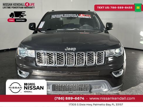 Used 2021 Jeep Grand Cherokee Laredo image 4