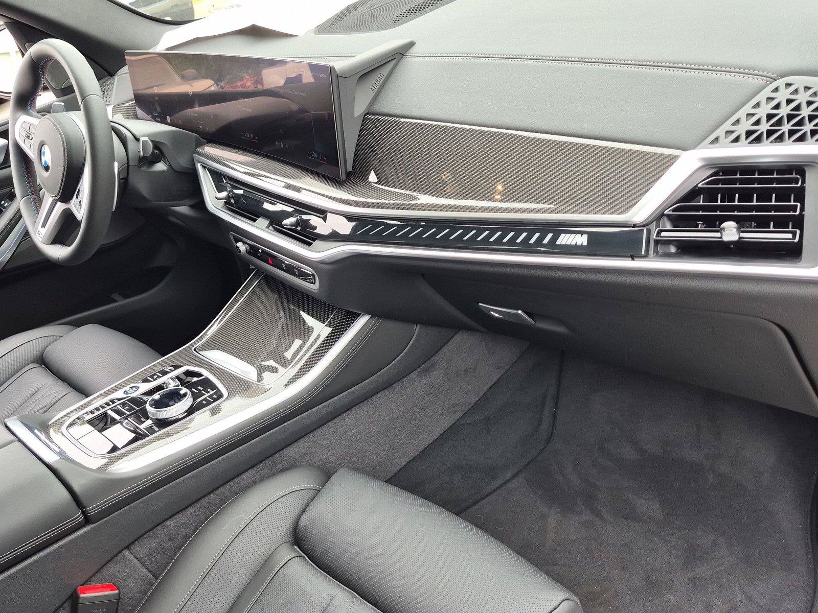 Used 2025 BMW X5 M60i AWD/4WD image 37
