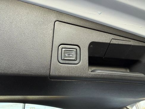 Used 2020 Cadillac XT5 Sportv image 45