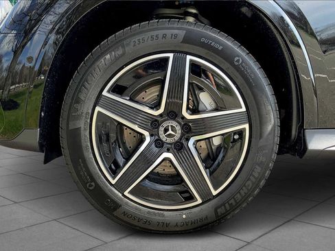 Certified 2025 Mercedes-Benz GLC 300 4MATIC image 15