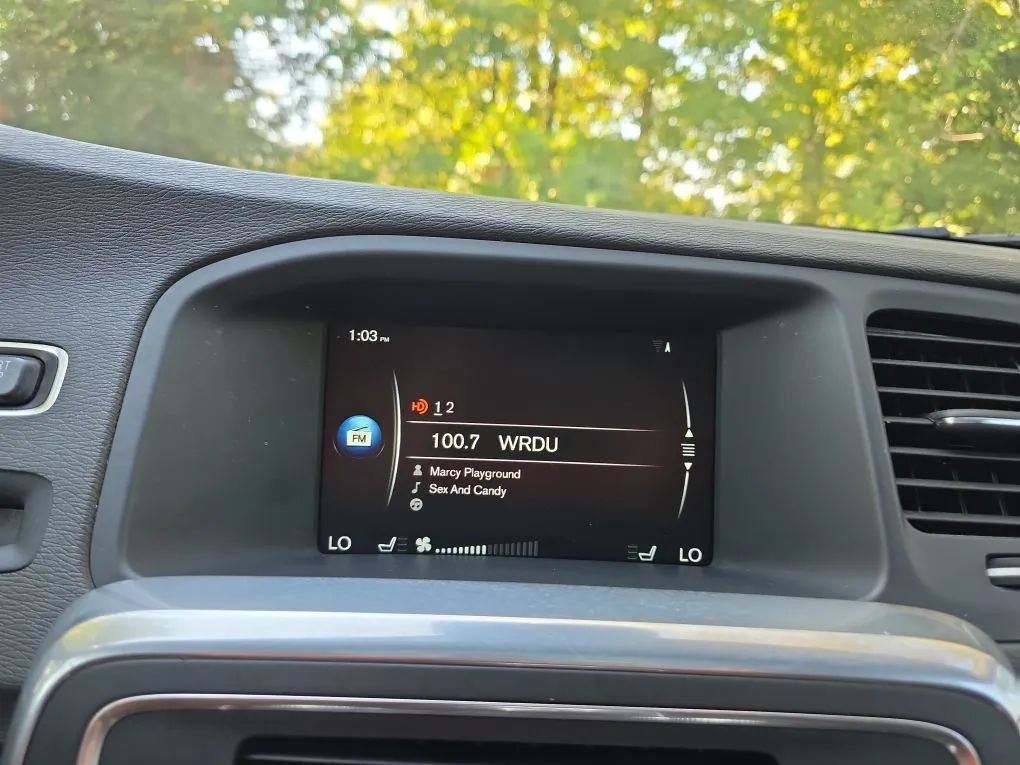 Used 2016 Volvo V60 T5 Cross Country w/ Protection Package AWD/4WD image 27