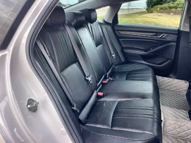 Used 2019 Honda Accord Touring image 14