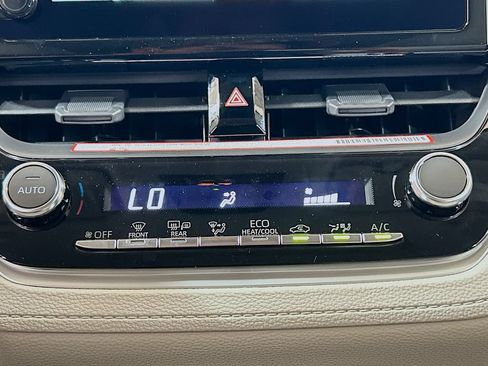 New 2026 Toyota Corolla Cross LE FWD image 15