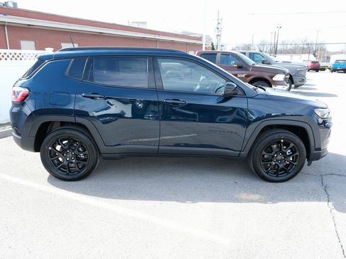 New 2026 Jeep Compass Latitude AWD/4WD image 2