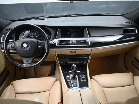 Used 2013 BMW 535i Gran Turismo xDrive image 18