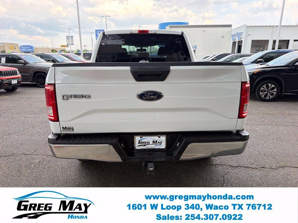 Used 2016 Ford F150 XLT AWD/4WD image 4